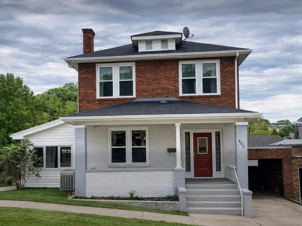 606 Dickenson St, Williamson, WV 25661