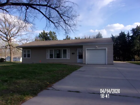 505 W Vine St, Junction City, KS 66441