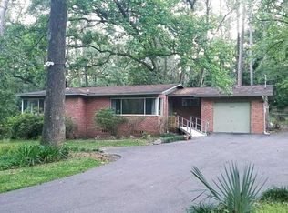 2006 W Indian Head Dr, Tallahassee, FL 32301