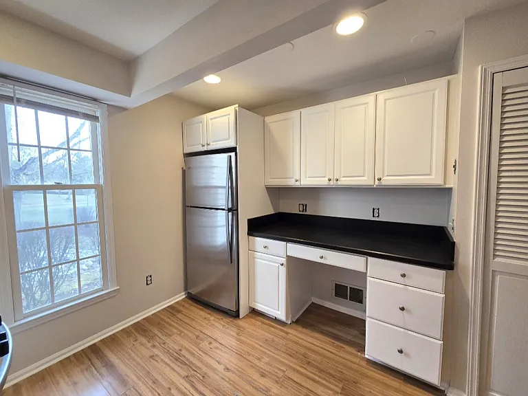 191 Jamestown Rd — Photo 8