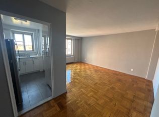 187-16 65th Ave #12F, Fresh Meadows, NY 11365