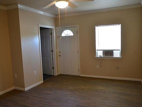 5th image of 609 Riverwood Dr