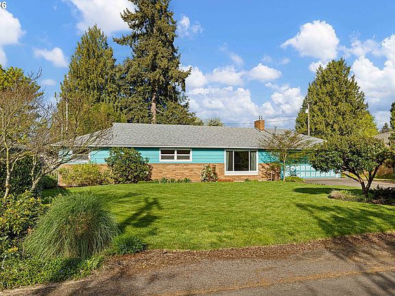 2nd image of 1666 Evergreen Dr