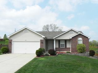 2111 Rued Pl, High Ridge, MO 63049