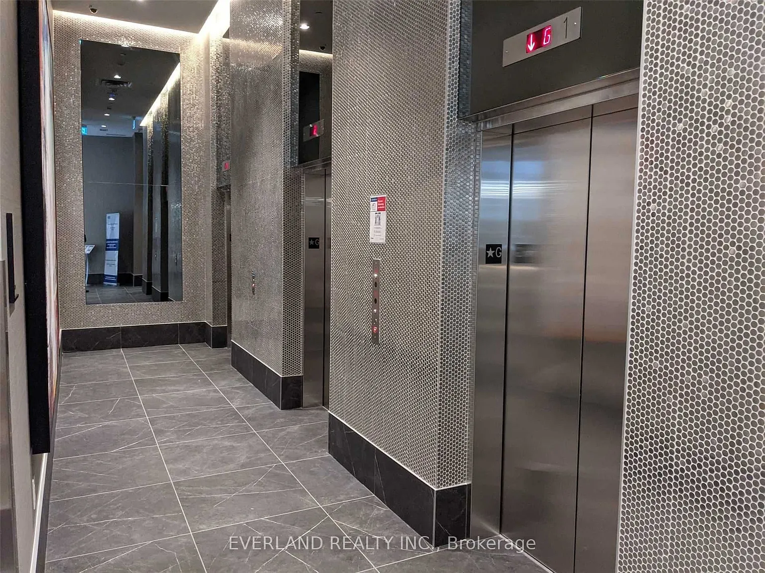 1 bed, $2,080 — Photo 3