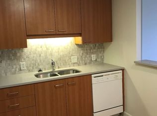 92 Sidney St #707, Cambridge, MA 02139