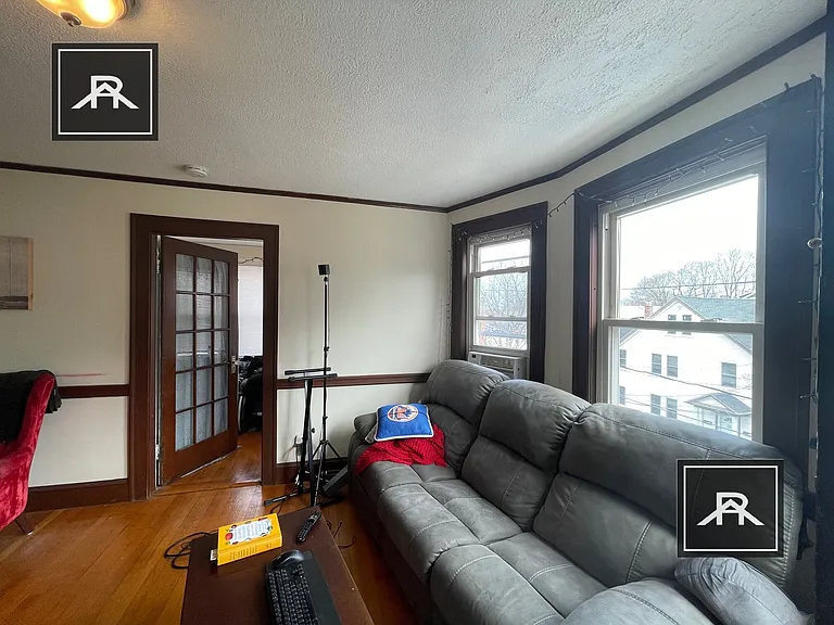 56 Brock St #3 — Photo 7