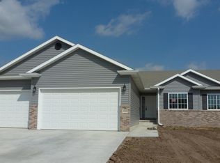 14550 Bailie Ct, Waverly, NE 68462
