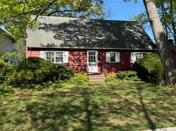 145 Cleveland Ave, Staten Island, NY 10308