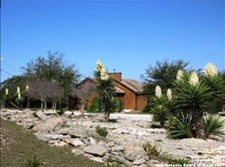 1950 Soaring Eagle Dr, Fischer, TX 78623