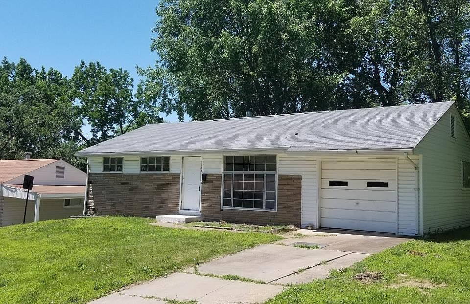 1st image of 7733 Paddington Dr