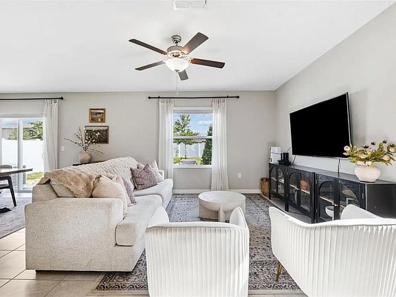 3rd image of 10345 Shady Preserve Dr