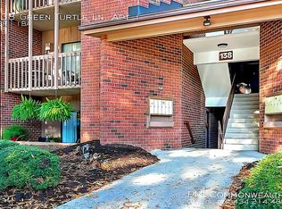138 Green Turtle Ln APT 1, Charlottesville, VA 22901