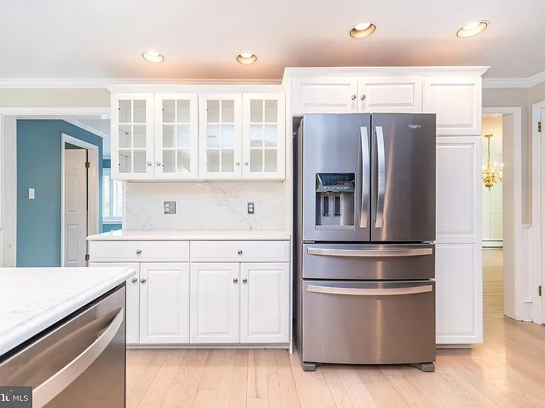 38 Chestnut Valley Dr — Photo 5