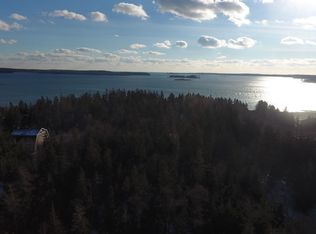 5 Degenhardt Dr, Jonesport, ME 04649