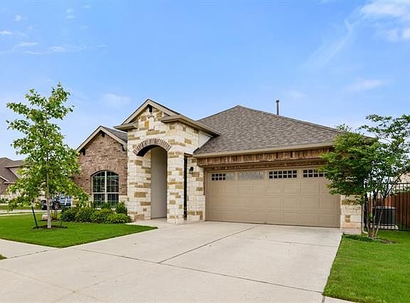 3rd image of 16400 Vescovo Ln