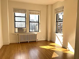 Rented by Sotheby's International Realty