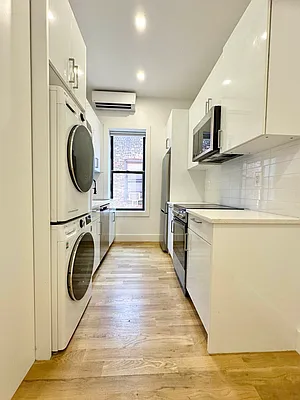 Rented by Camelot Realty Group | media 2