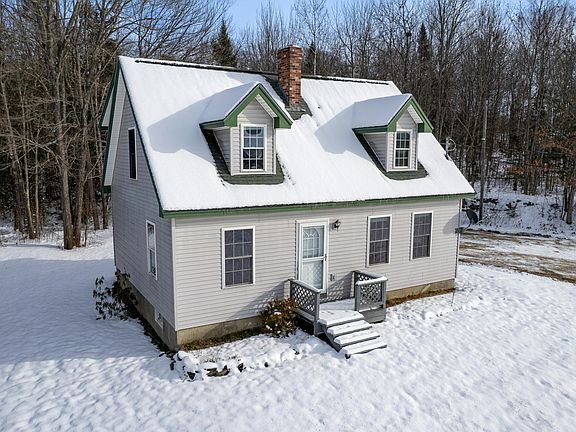 2nd image of 2206 Carmel Road N