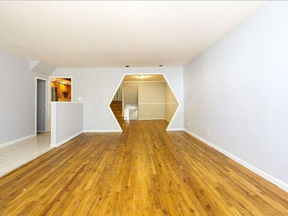 2nd image of 1487 E 56th St #2