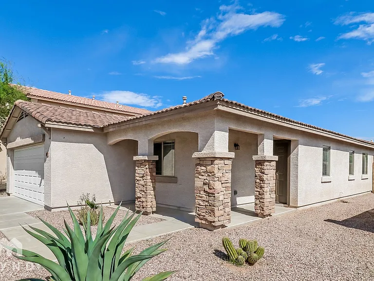 16812 W Marshall Ln — Photo 13