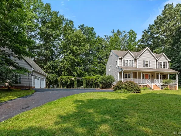 3099 Shadow Creek Dr, Powhatan, VA 23139