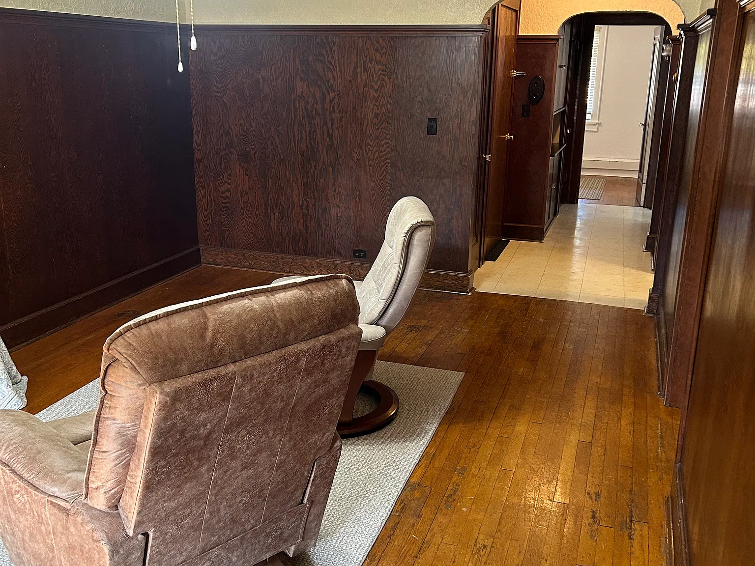 2 bed, 800 sqft, $700 — Photo 2