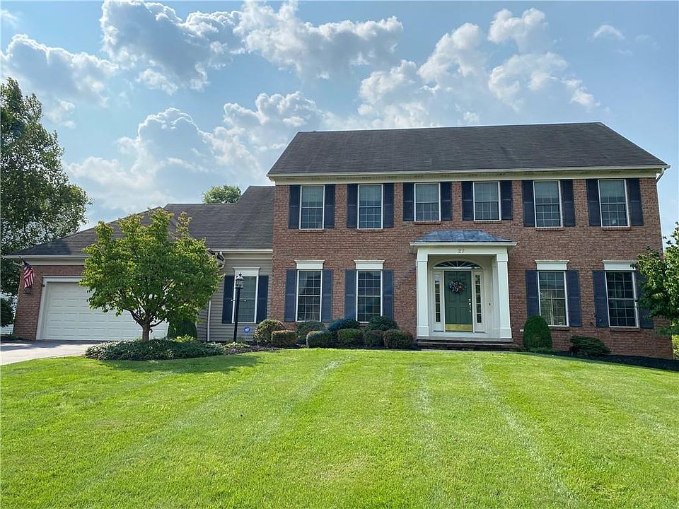 1st image of 27 Crest Wood Cir