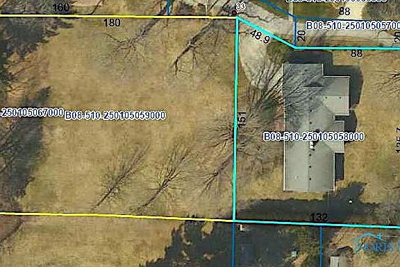 3rd image of 33 Parkwood Dr