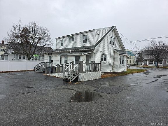 3rd image of 90 Medford Avenue