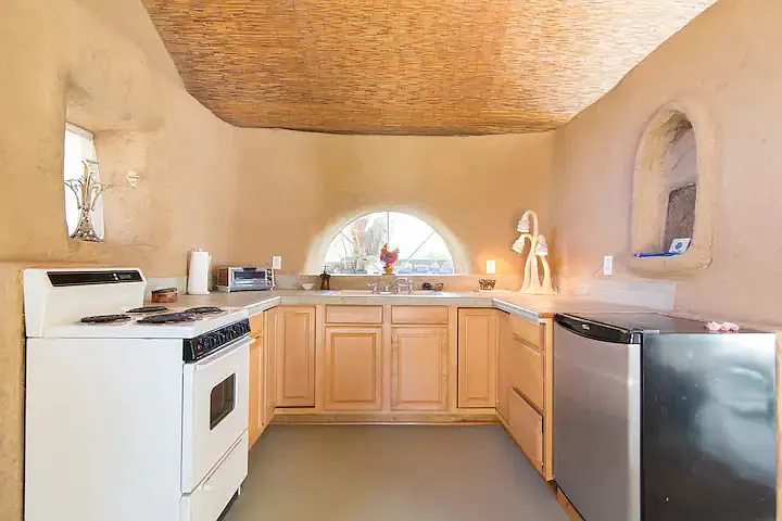 3909 Arroyo Sorrento Rd — Photo 2