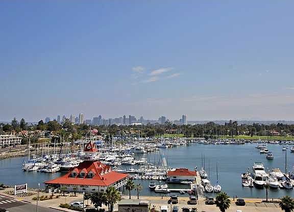 2nd image of 1710 Avenida Del Mundo Unit 605