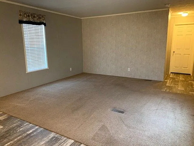 1045 Nadeau Rd — Photo 6