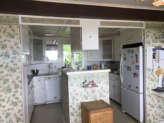 Kitchen need TLC