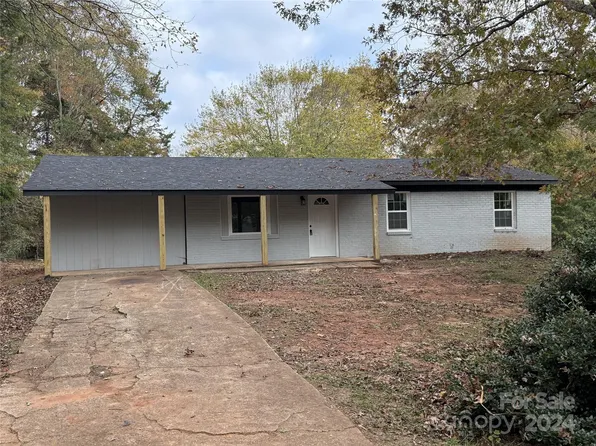 1175 Bridges Dr, Forest City, NC 28043