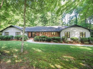 1227 Westridge Rd, Greensboro, NC 27410