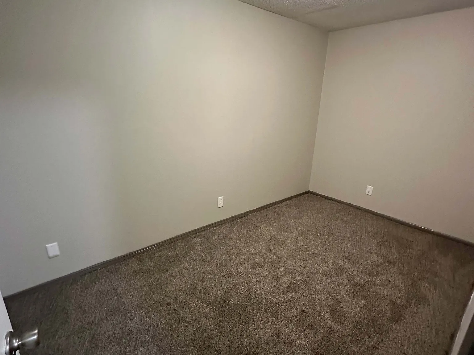 The Willows Apartments — Photo 4