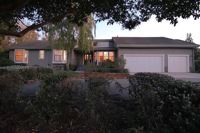 1st image of 11200 Meadow Brook Dr