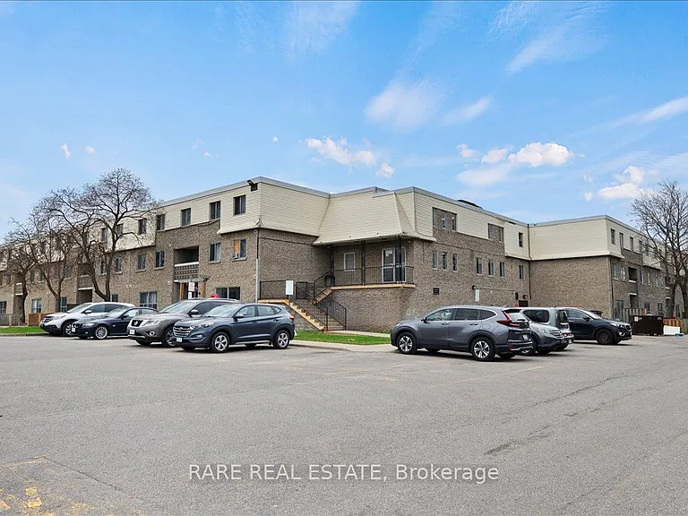 7555 Goreway Dr #205 — Photo 12