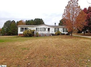 215 Stones Throw Dr, Landrum, SC 29356