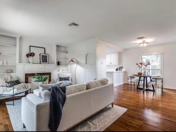 1323 Engle Ave, Dallas, TX 75224