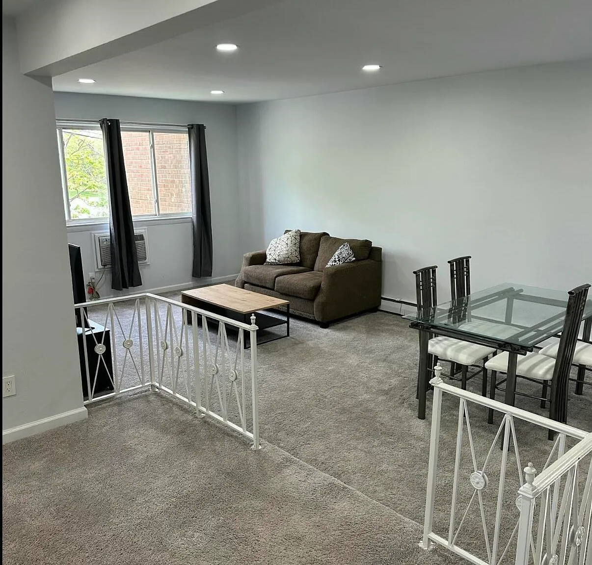 1 bed, 800 sqft, $1,600 — Photo 1