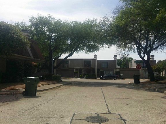 4th image of 4709 Place One Dr