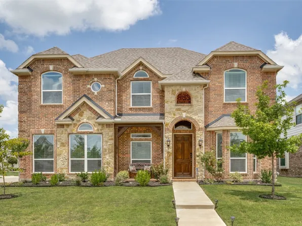 2704 Bonita Dr, Grand Prairie, TX 75054