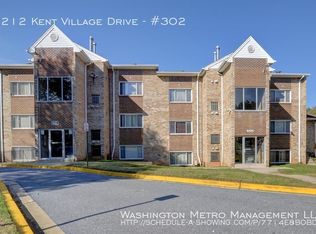 2212 Kent Village Dr APT 302, Landover, MD 20785