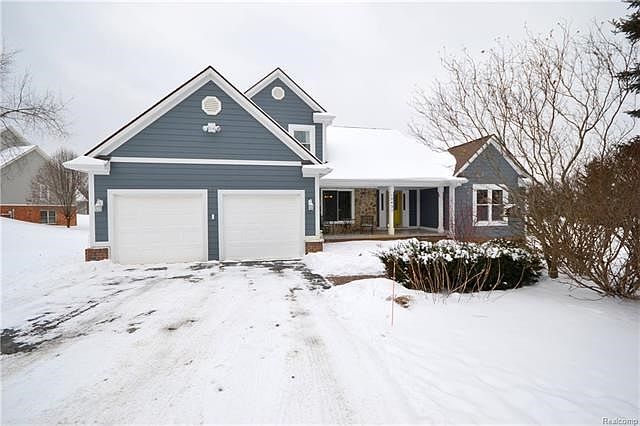 Welcome to 10435 Liberty Way!