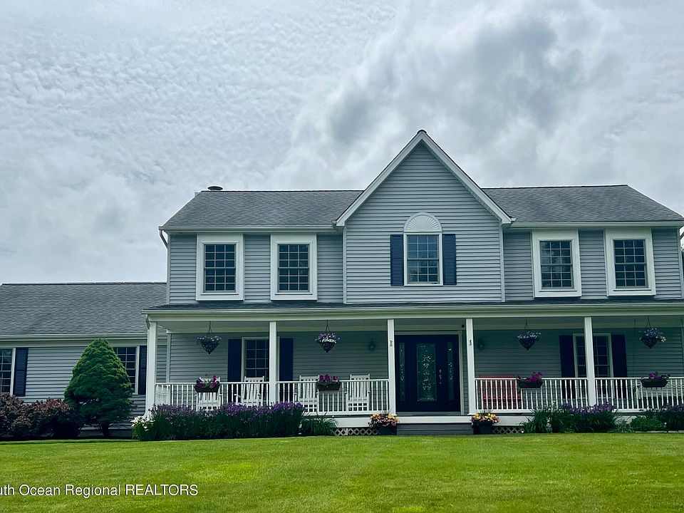 43 Buttonwood Lane, Freehold, NJ 07728 Zillow