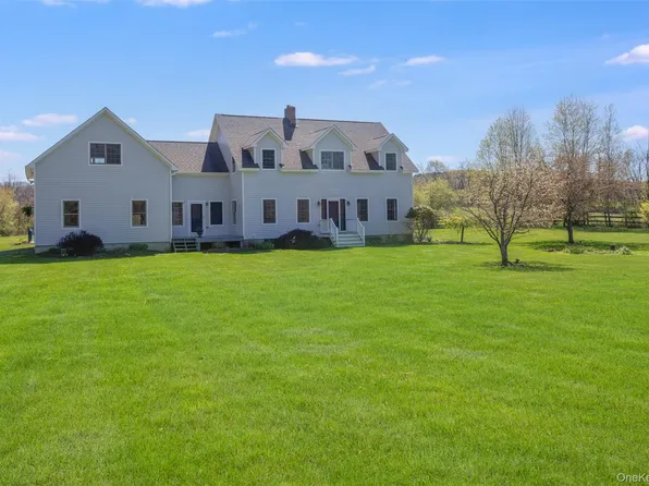 854 County Route 9, Ghent, NY 12075
