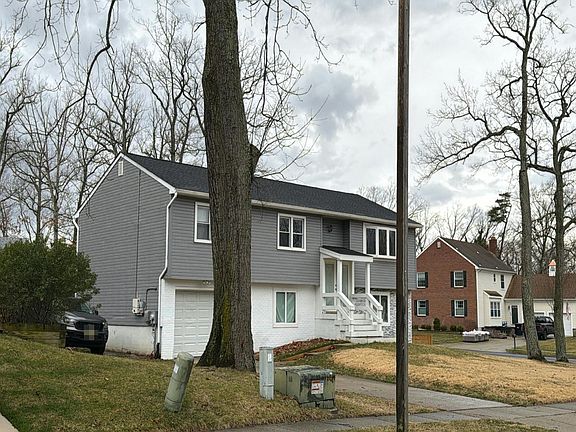 3rd image of 1 Beechwood St