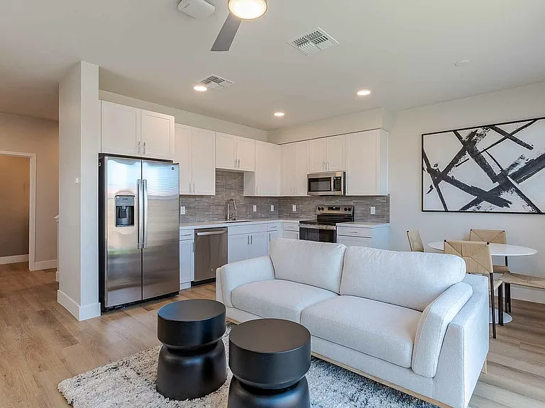 Summerwell Peoria Place — Photo 16
